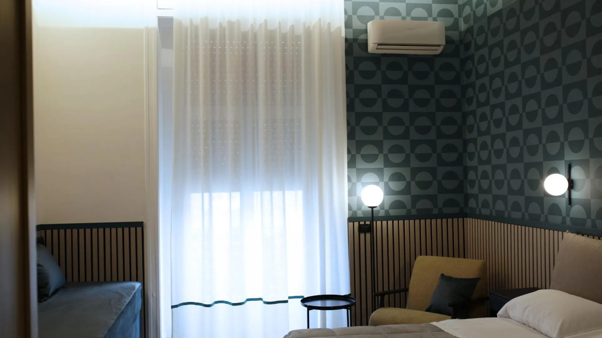 Palazzo Ferrara Bed and Breakfast Napels Italië