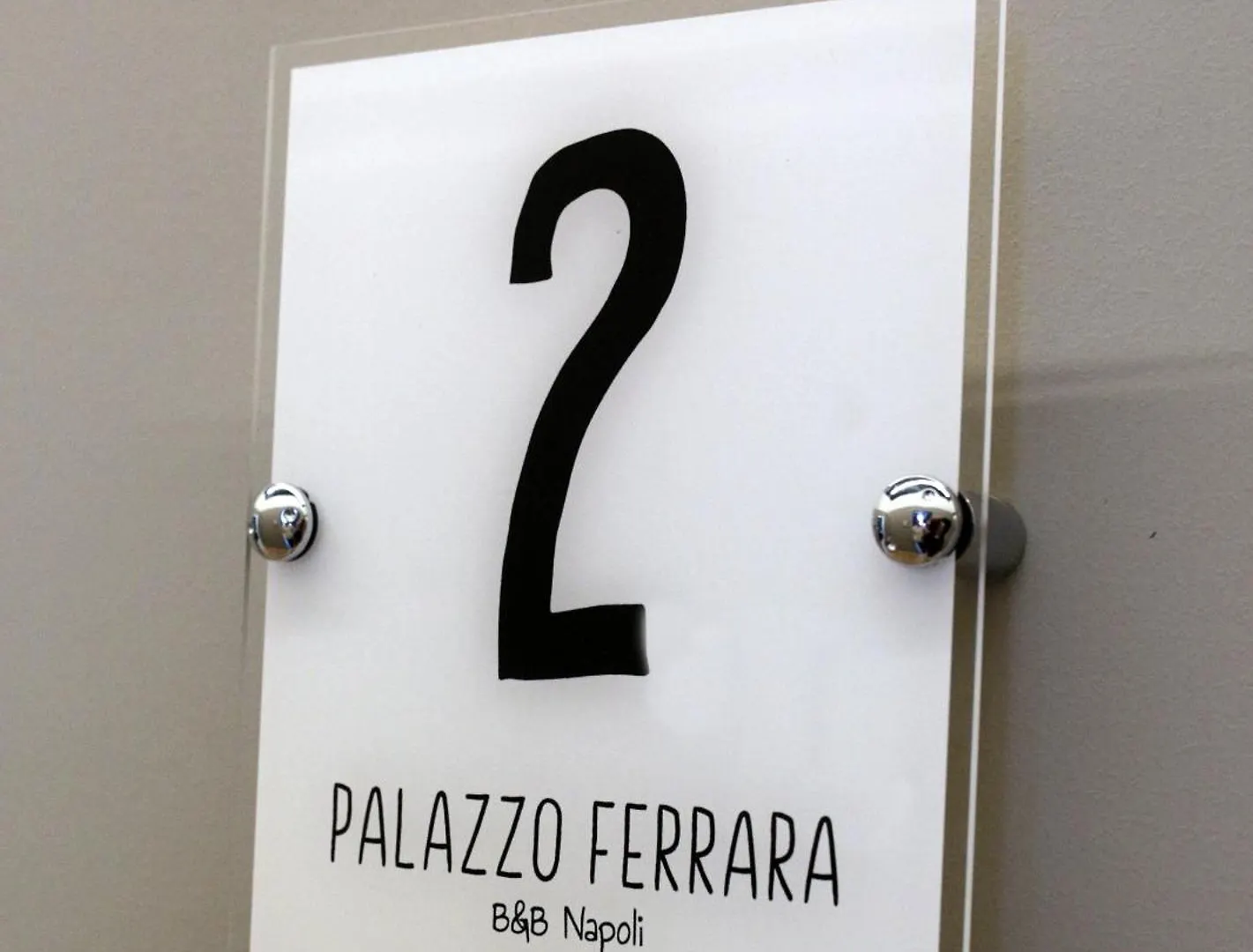 Palazzo Ferrara Bed and Breakfast Napels Bed & Breakfast