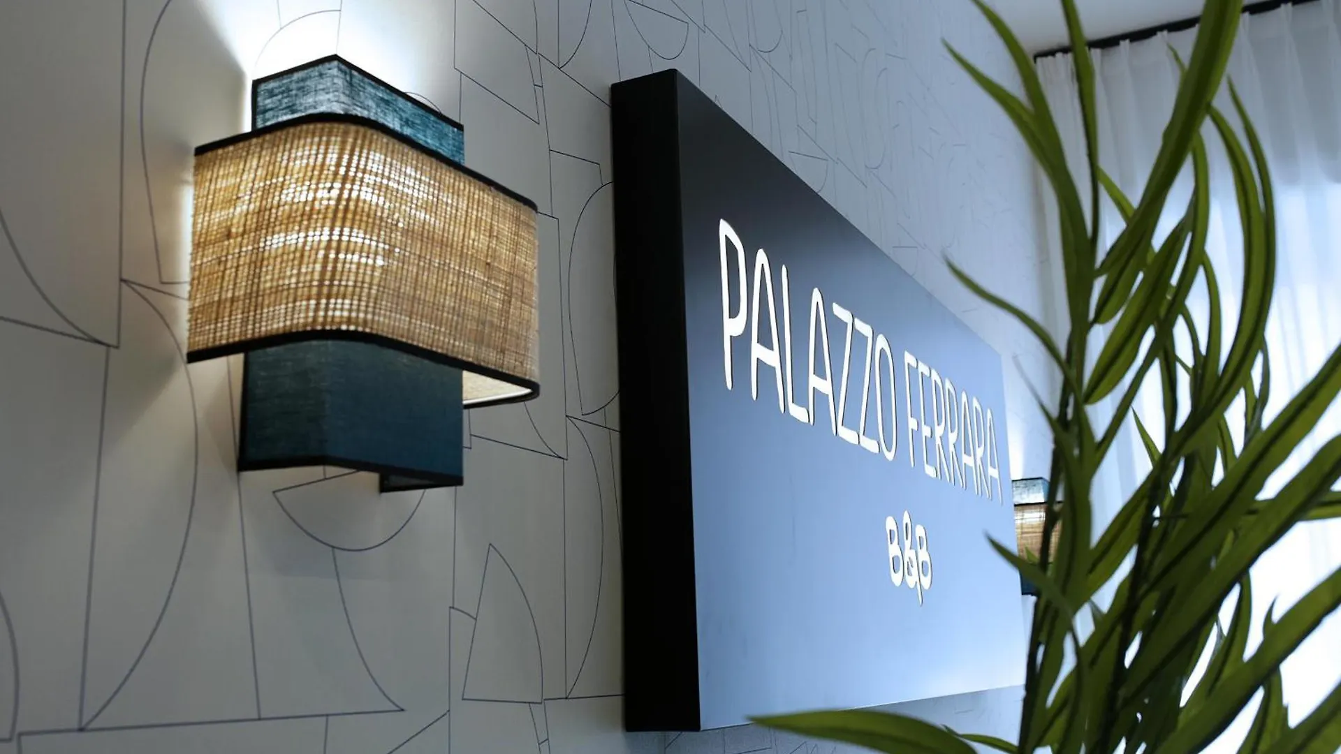 Palazzo Ferrara Bed and Breakfast Napels